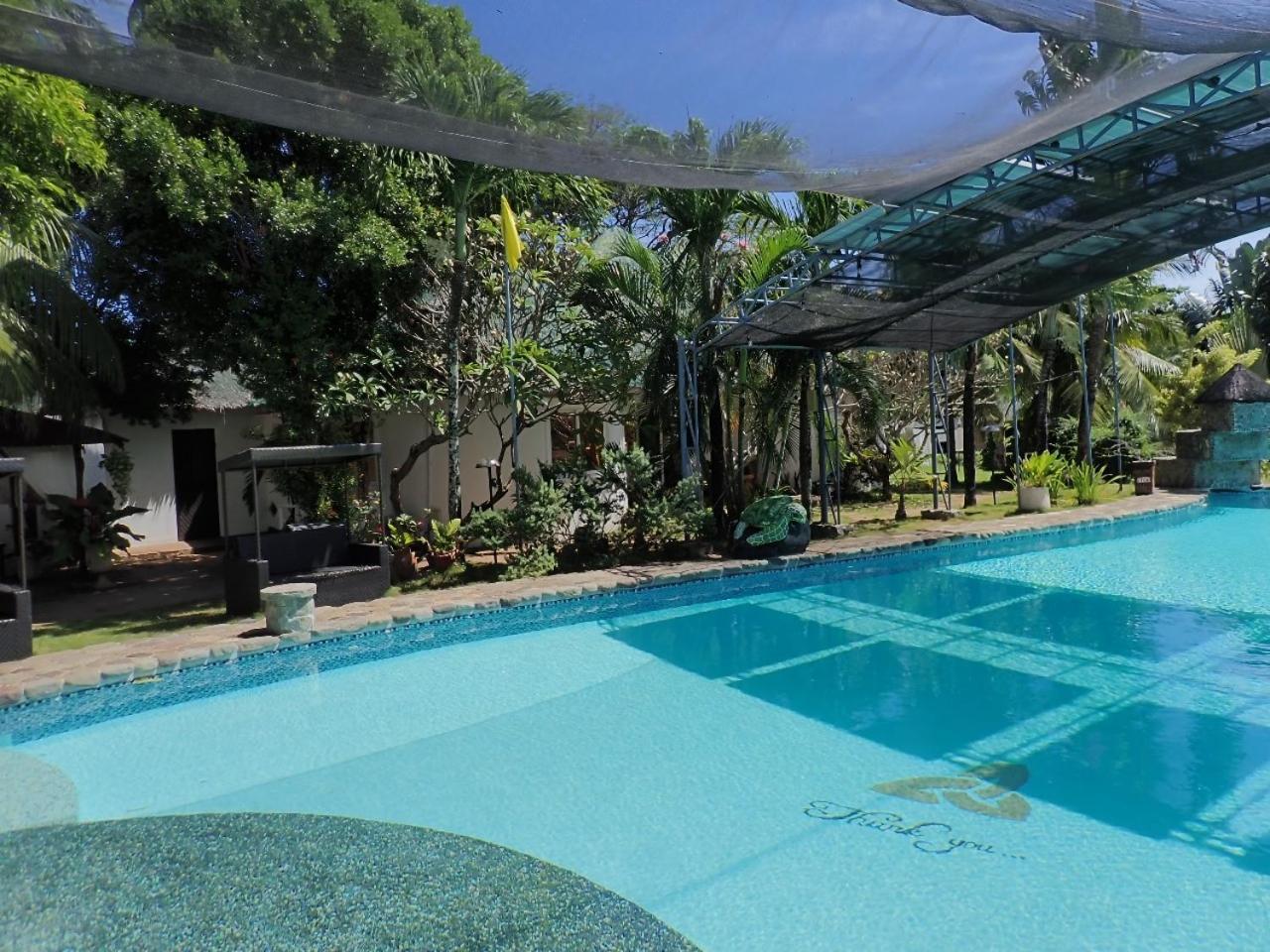 White Chocolate Hills Resort Zamboanguita  Екстер'єр фото