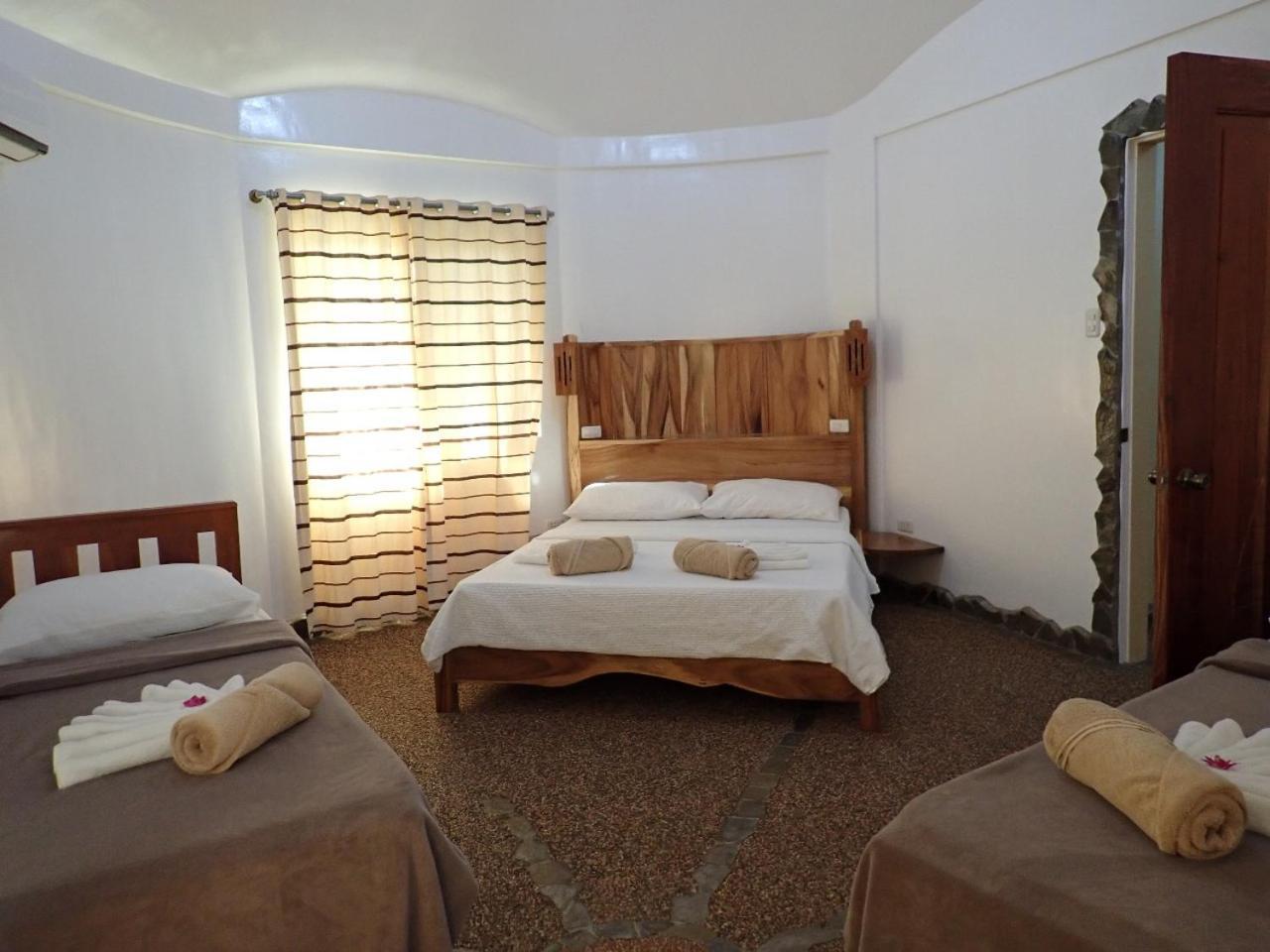 White Chocolate Hills Resort Zamboanguita  Екстер'єр фото