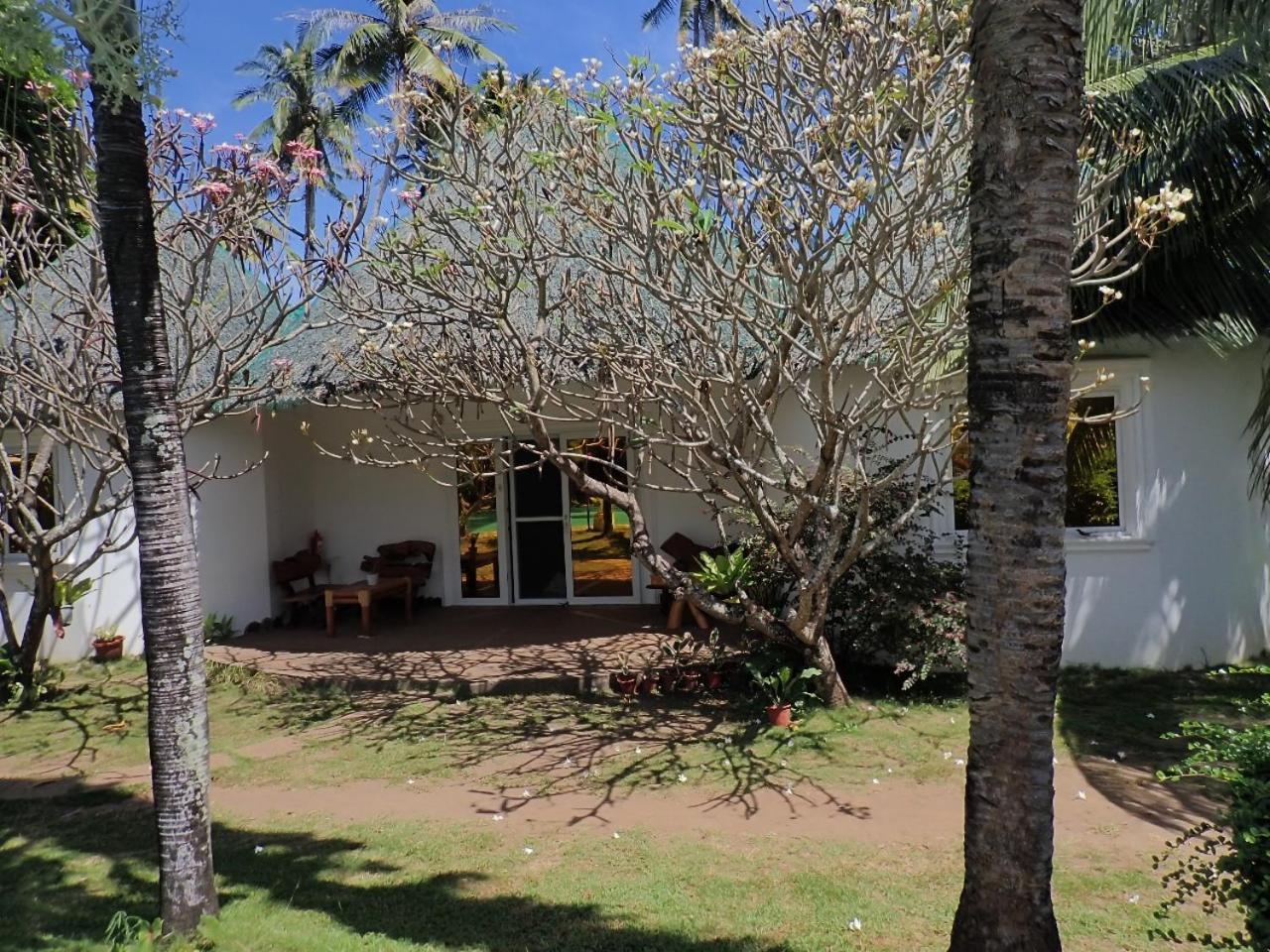 White Chocolate Hills Resort Zamboanguita  Екстер'єр фото
