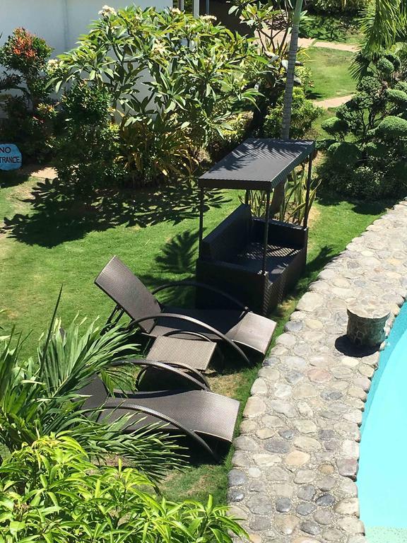 White Chocolate Hills Resort Zamboanguita  Екстер'єр фото