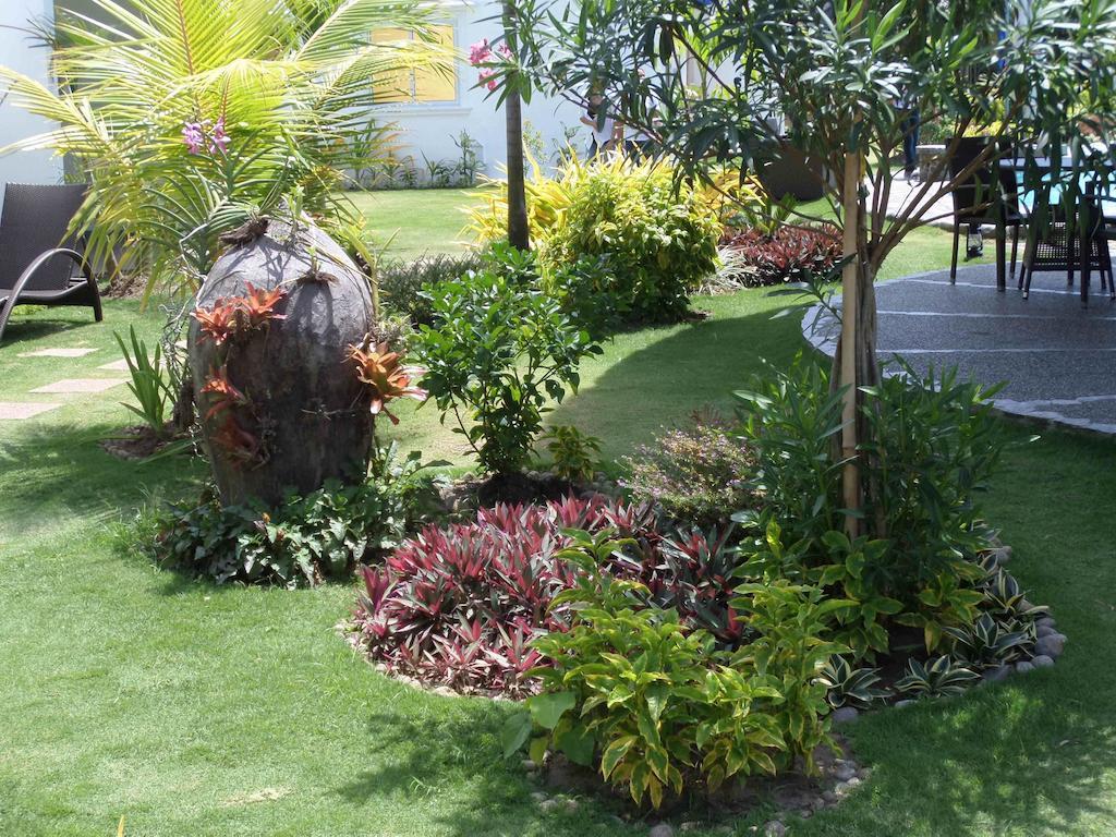 White Chocolate Hills Resort Zamboanguita  Екстер'єр фото