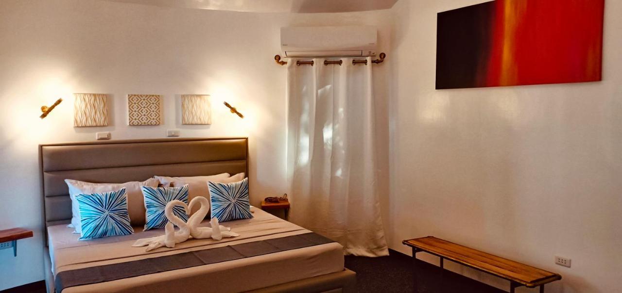 White Chocolate Hills Resort Zamboanguita  Екстер'єр фото