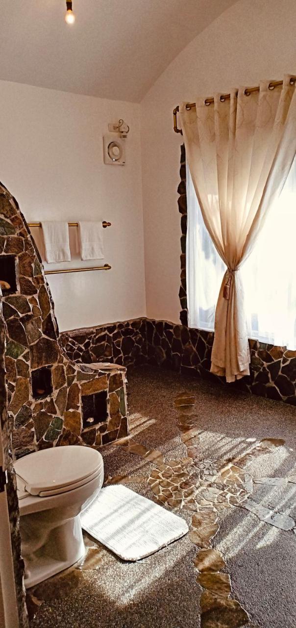White Chocolate Hills Resort Zamboanguita  Екстер'єр фото