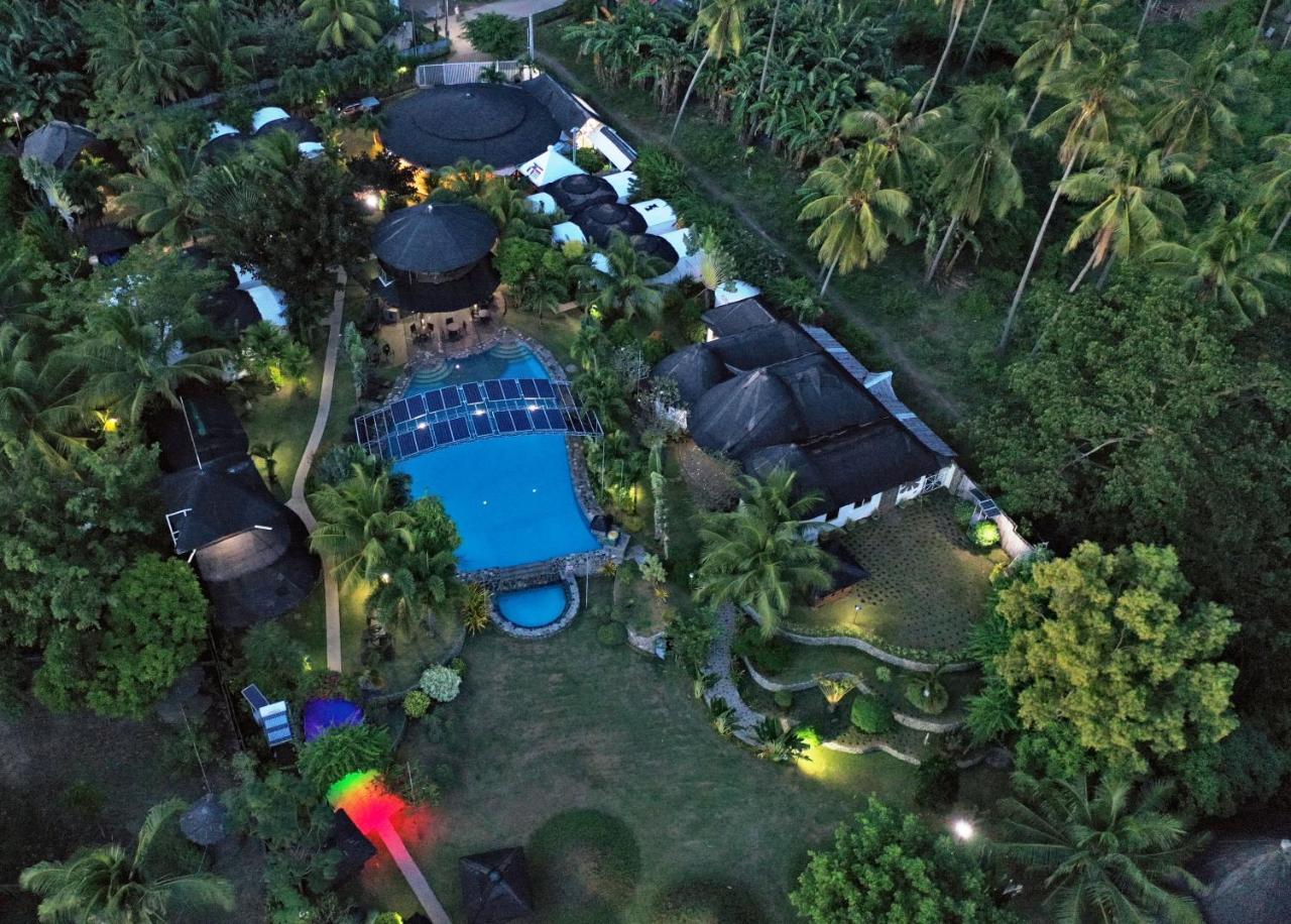 White Chocolate Hills Resort Zamboanguita  Екстер'єр фото