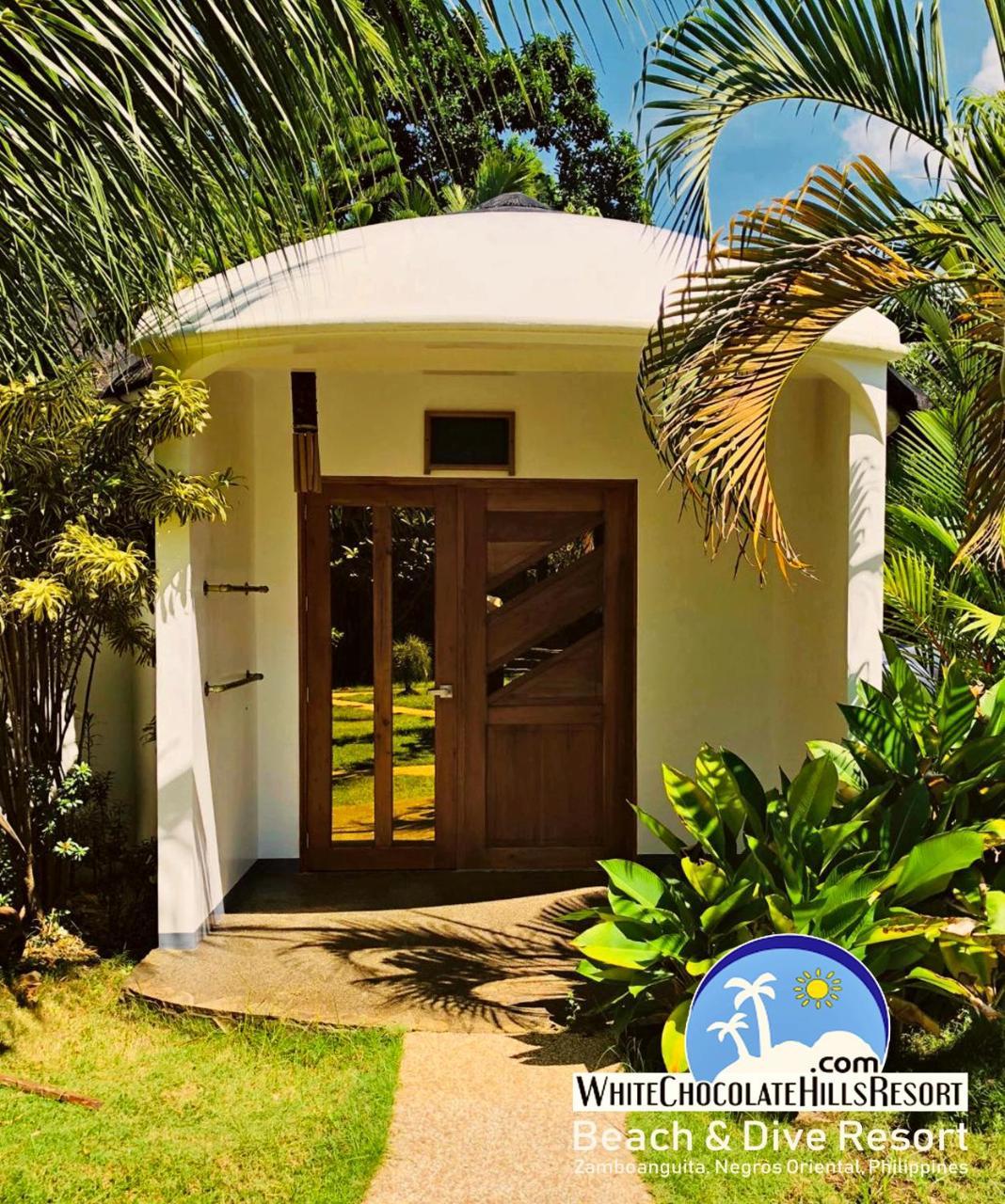 White Chocolate Hills Resort Zamboanguita  Екстер'єр фото